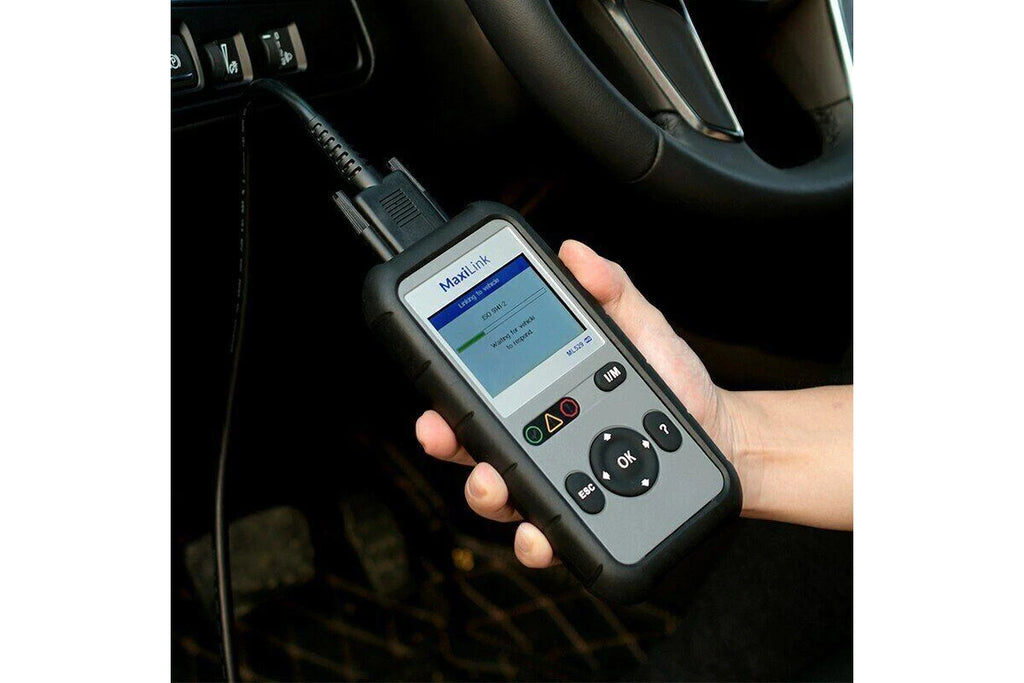 AUTEL MaxiLink ML529 Heavy Duty Trucks Car Code Reader OBD2 Scanner Tool